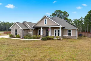 6735 E East Bay Blvd E, Navarre, FL 32566 - Photo 4