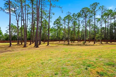 6735 E East Bay Boulevard E, Navarre, FL 32566 - Photo 8