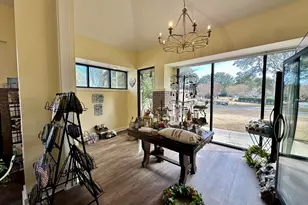 2201 N Partin Dr N, Niceville, FL 32578 - Photo 10