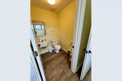 2201 N Partin Drive N, Niceville, FL 32578 - Photo 16