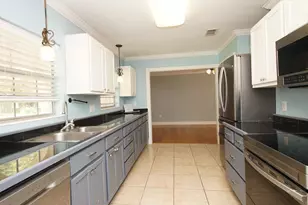 1016 Pine Lake Dr, Niceville, FL 32578 - Photo 12