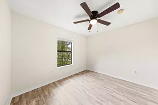 236 Parkwood Cir, Niceville, FL 32578 - Photo 18