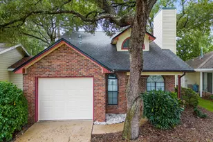 236 Parkwood Cir, Niceville, FL 32578 - Photo 26