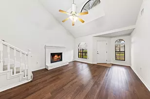 236 Parkwood Cir, Niceville, FL 32578 - Photo 4