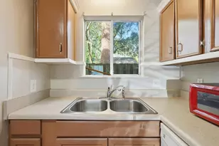 201 E College Blvd E, Niceville, FL 32578 - Photo 12