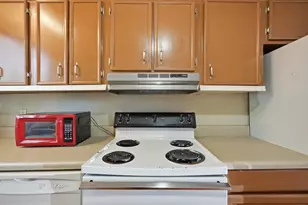 201 E College Blvd E, Niceville, FL 32578 - Photo 14