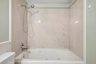 201 E College Blvd E, Niceville, FL 32578 - Photo 26