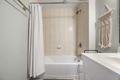 1515 SE Miracle Strip Parkway SE #205, Fort Walton Beach, FL 32548 - Photo 10