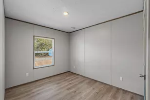 39 Bellini Rd, Defuniak Springs, FL 32433 - Photo 18