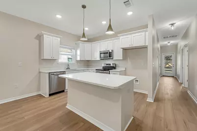 3802 Golden Acres Circle, Crestview, FL 32539 - Photo 2