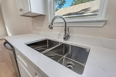 3802 Golden Acres Circle, Crestview, FL 32539 - Photo 10