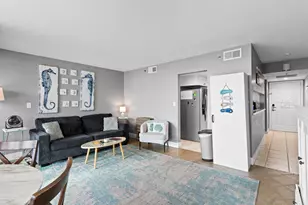 9850 S Thomas Dr S, Panama City Beach, FL 32408 - Photo 6