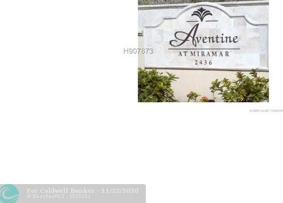 2474 Centergate Dr, Hollywood FL  33025-7206 exterior