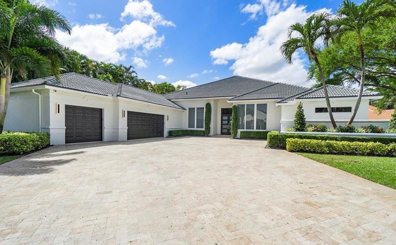 17643 Bocaire Way, Boca Raton, FL 33487-1121