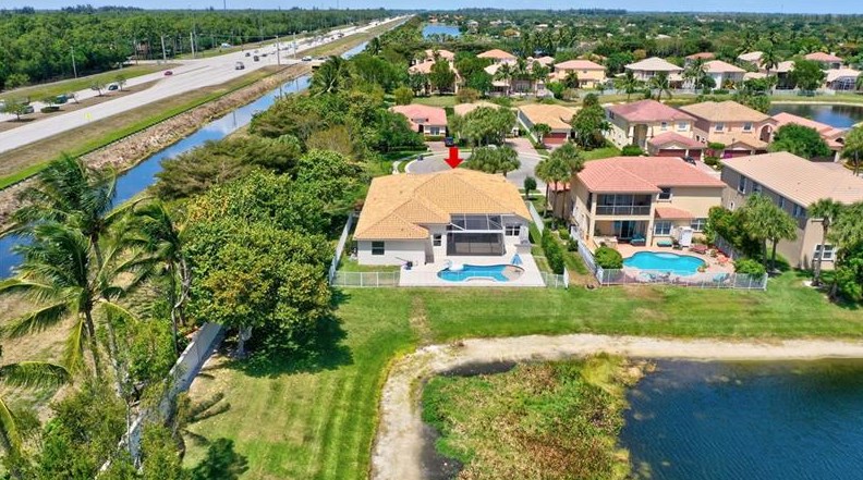 9968 Via Amati, Lake Worth FL  33467-6938 exterior