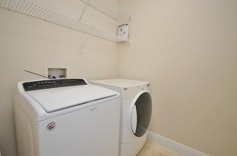 11110 Minneapolis Dr, Hollywood FL 33026-4941 exterior