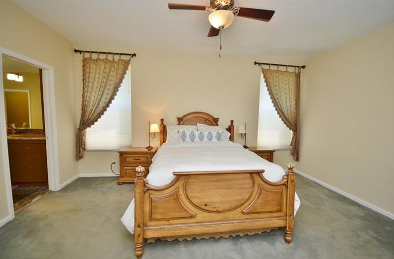 11110 Minneapolis Dr, Hollywood FL 33026-4941 exterior