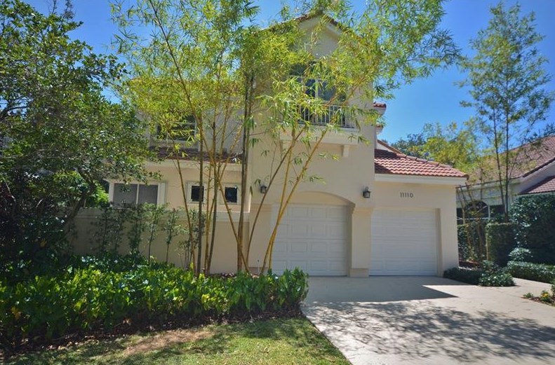 11110 Minneapolis Dr, Hollywood FL 33026-4941 exterior