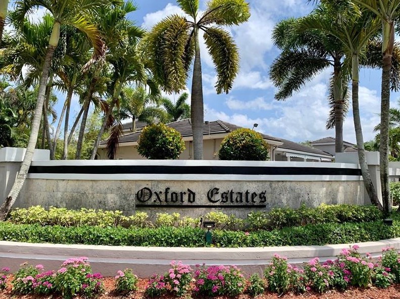 8311 Hampton Wood Dr, Boca Raton FL  33433-1150 exterior