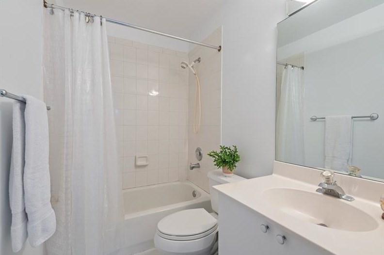 8311 Hampton Wood Dr, Boca Raton FL  33433-1150 exterior