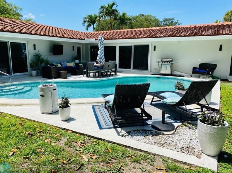 600 Sw 3rd St, Boca Raton, FL 33486