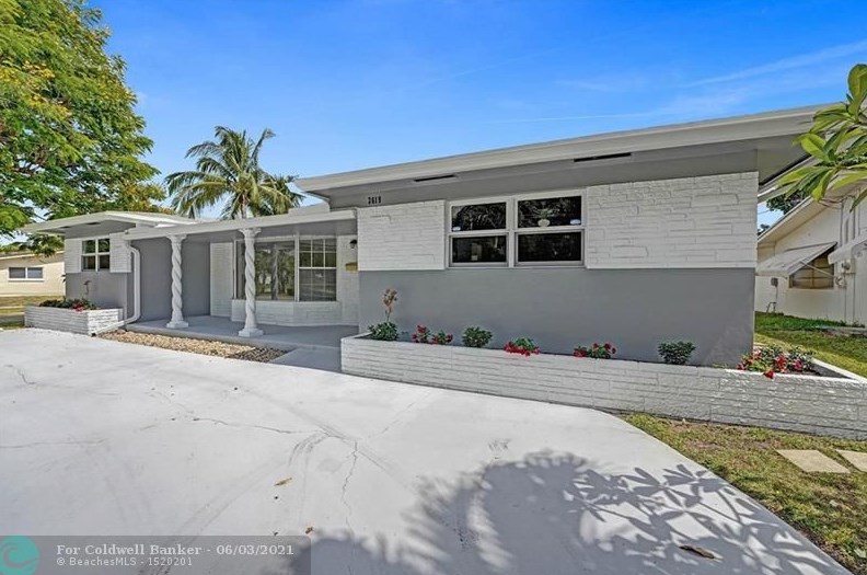 3619 W Park Rd, Hollywood, FL 33021