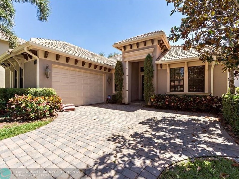 15525 Glencrest Ave, Delray Beach, FL 33446