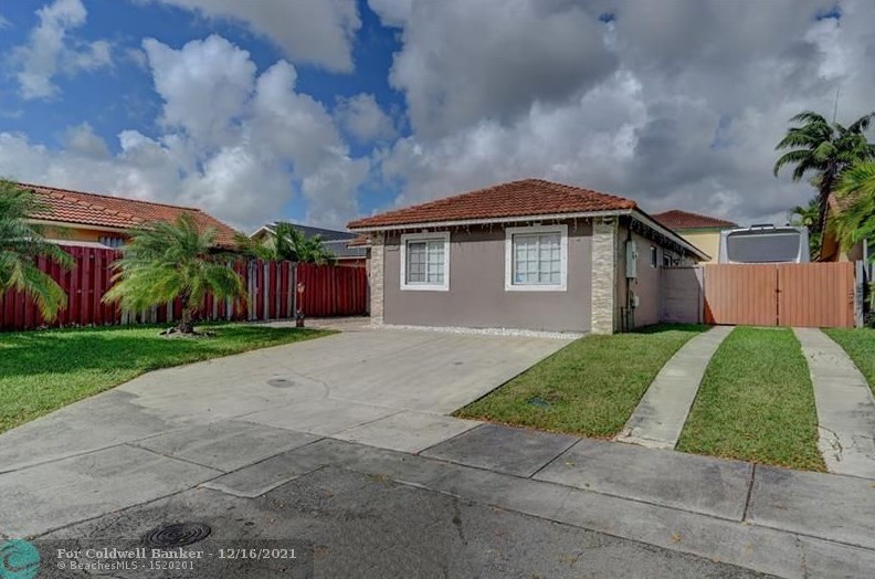 14321 182nd Ter, Miami, FL 33177-7698