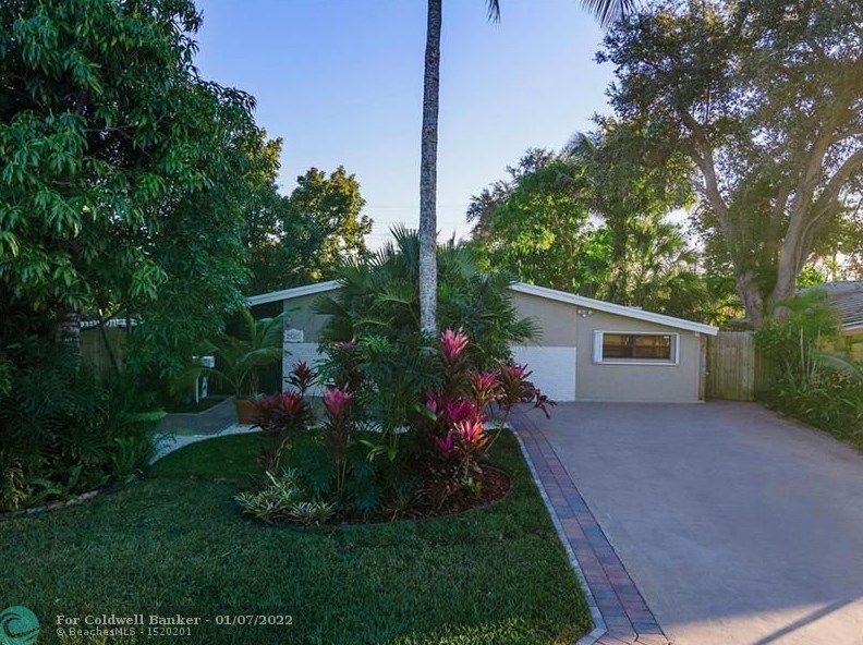 7580 Ramona St, Hollywood, FL 33023-2557