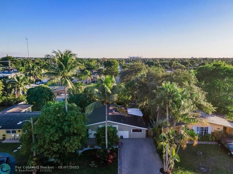 7580 Ramona St, Hollywood FL 33023-2460 exterior