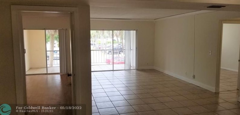 642 Nw 13th St Apt 27, Boca Raton, FL 33486