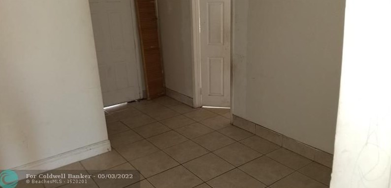 1425 131st St, Miami FL 33161-4423 exterior