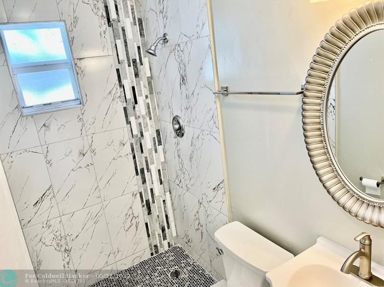 5710 Arthur St, Hollywood FL 33021-5134 exterior