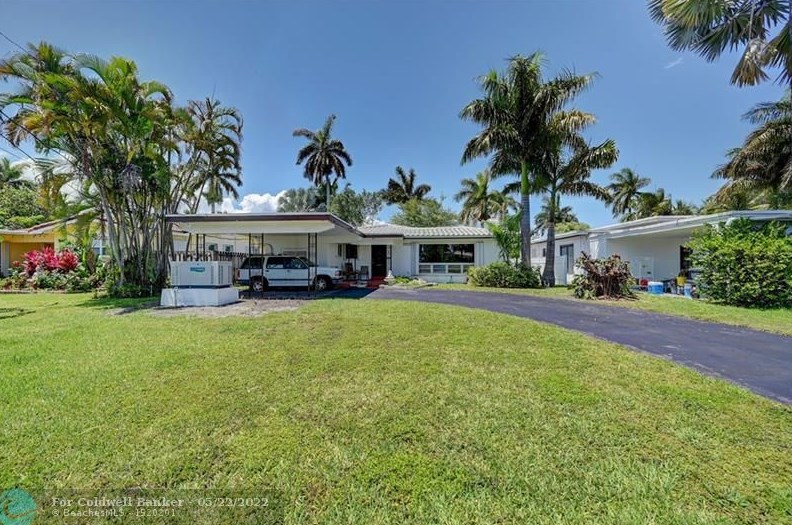 1117 Northlake Dr, Hollywood, FL