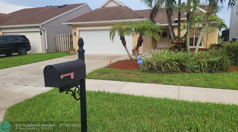 12890 Elmford Ln, Boca Raton, FL 33428-4719