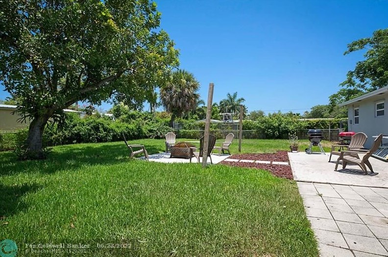 319 Hibiscus St, Jupiter FL  33458-3525 exterior