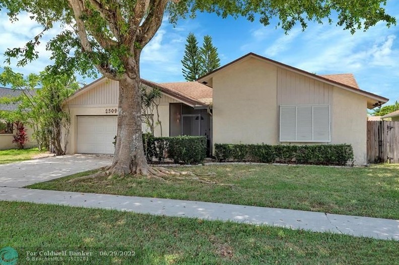 23090 56th Ave, Boca Raton, FL 33433-7968