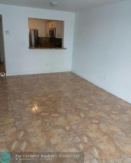 492 Nw 165th Street Rd Unit #c214, Miami, FL 33169