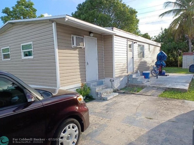 22953 Tradewind Rd, Boca Raton, FL 33428-5629