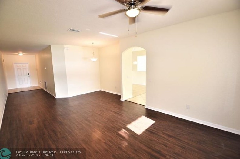 817 Quartz Ter, West Palm Beach, FL 33413