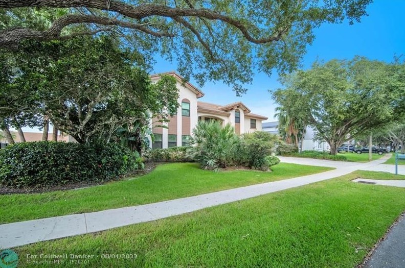 20280 8th St, Hollywood, FL 33029-3458