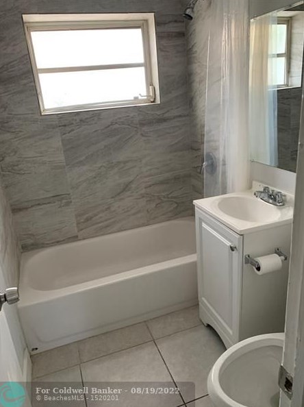 2442 Garfield St, Hollywood FL  33020-3408 exterior