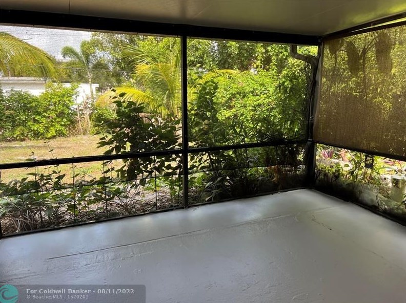 3671 Orange St, Lake Worth, FL 33462-5131