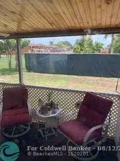 123 Essex Rd, Hollywood FL  33024-8900 exterior