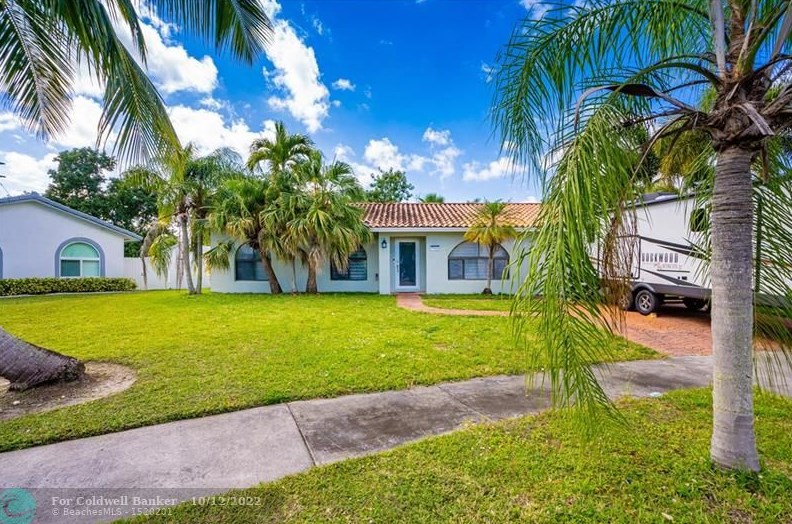 9966 157th St, Miami, FL 33157-1688