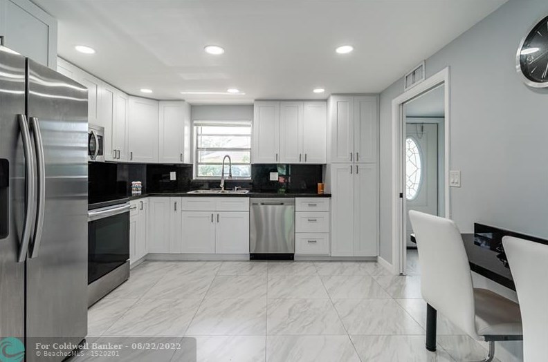 150 S Hollybrook Ter #106, Hollywood, FL 33025