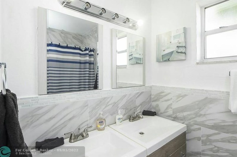 1730 Rodman St, Hollywood FL  33020-6418 exterior