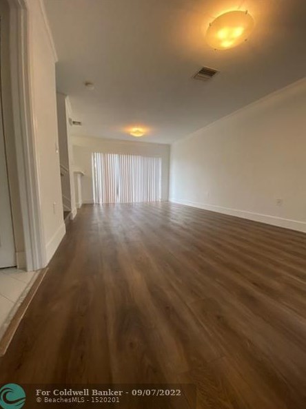 2211 Nw 170th Ave, Hollywood, FL 33028