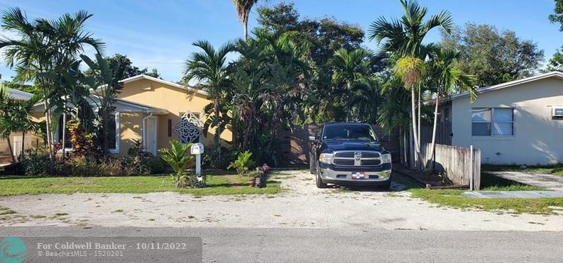 2521 Wilson St, Hollywood, FL 33020-2656
