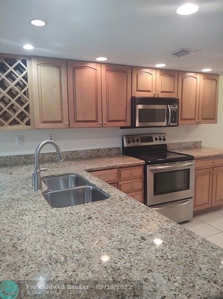 12 Royal Palm Way Unit 301, Boca Raton, FL 33432